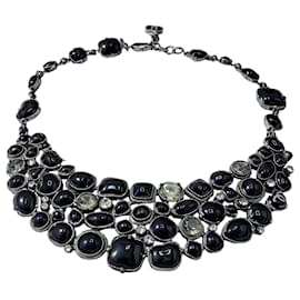 Collana Statement Bib Gripoix con CC in Cristalli Neri Rara Chanel 08A