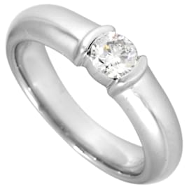 Anillo Solitario Dots de Tiffany & Co.