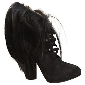 Botines de punta abierta Bottega Veneta Negros de Ante