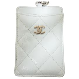 Porta passaporto da viaggio in pelle caviar matelassé Chanel