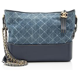 Chanel Gabrielle Medium Hobo en cuir de veau vieilli