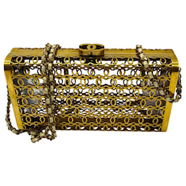 Chanel 2015 Clutch Minaudière in Metallo Dorato CC Moucharabieh Parigi-Dubai