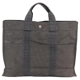Bolsa Fourre Tout em Lona MM Hermès