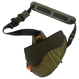 Borsa Saddle Dior x Sacai Edizione Limitata