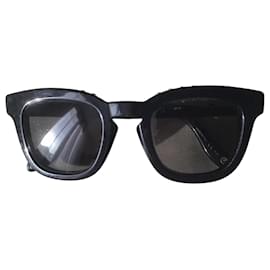 Occhiali da sole Givenchy neri in plastica
