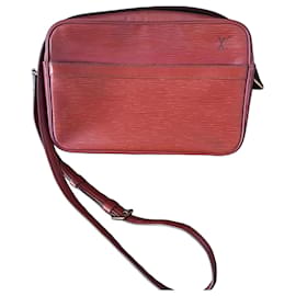Borsa a Spalla Louis Vuitton Epi Pochette Trocadero 27