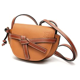 Borsa a Spalla Loewe Gate Mini in Pelle Marrone