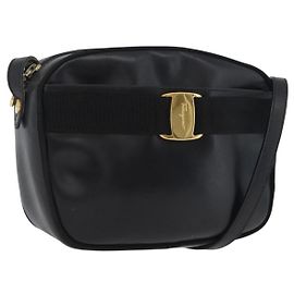 Borsa a Spalla Vala in Pelle Nera e Oro Salvatore Ferragamo Auth BA10794