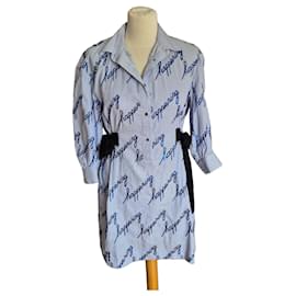 Vestido camisa a rayas Sandro con inscripción