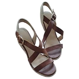 Jonak Sandali con zeppa in pelle marrone