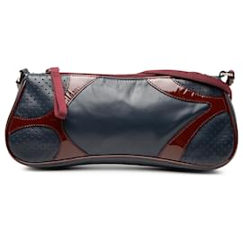 Borsa a tracolla Vitello Drive in vitello blu con rifiniture in vernice di Prada