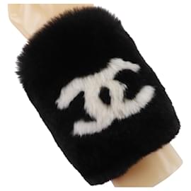 Bracciale Charm Coco Mark di Chanel