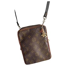 Louis Vuitton Modello Danubio "Collezionista Vintage" (Anni '70)