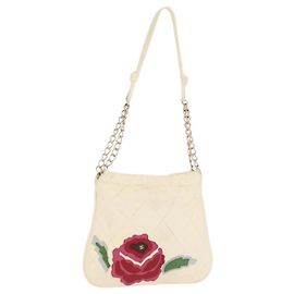 CHANEL Bolso de Hombro de Cuero Wild Stitch con Cadena Marfil Dorado CC Auth 169894