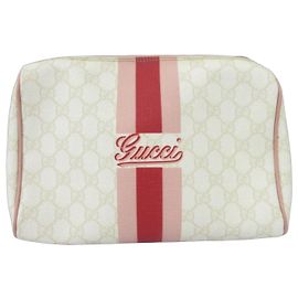 Borsa clutch con motivo GG della linea Sherry di GUCCI