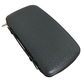 Portafoglio lungo organizzatore Taiga Louis Vuitton