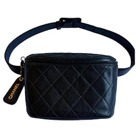 Vintage Caviar-Leder Gürteltasche von Chanel
