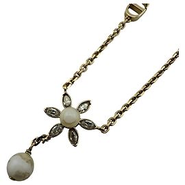Colar com motivo floral Dior em Flor de Christian Dior