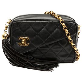 Chanel Schwarze Mini CC Gequiltete Lammleder Quasten Kamera Tasche