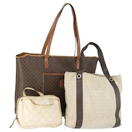 Céline Borsa Macadam PVC 3 pezzi marrone Auth 155245 di CELINE Bvlgari Salvatore Ferragamo