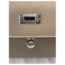 Borsa Hermès Kelly Sellier in pelle Epsom Etoupe