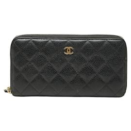 Cartera larga Matelassé de Chanel en piel de ternera granulada negra