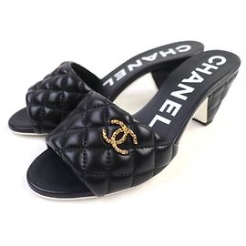 Sandali Chanel Coco Mark Matelasse in agnello