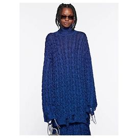 Zerstickter Rollkragenpullover Balenciaga Resort 2021 metallic blau