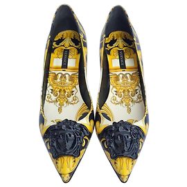 Versace Originais! Novos! Sapatos de couro modelo Barroco tamanho 39,5 (40)