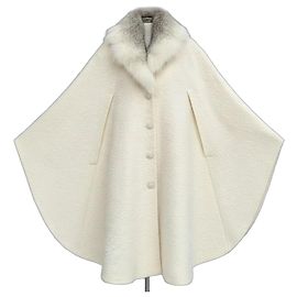 Blumarine lana + mohair + piel real en el cuello! Talla única!