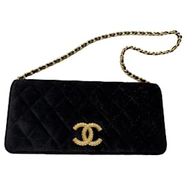 Borsa Chanel Gabrielle in velluto nero
