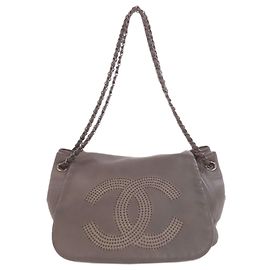 Bolso de hombro de piel de cordero con cadena Chanel