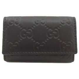 Gucci 138093 Schlüsseletui aus Leder GG Signature Shima