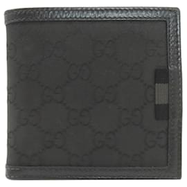 Billetera bifold de nylon negro para mujer Gucci