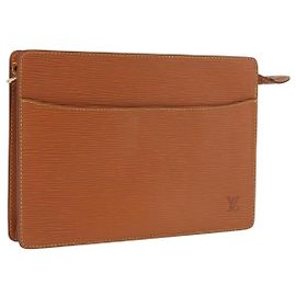 LOUIS VUITTON Pochette Hombre Epi Bolsa Marrón Zipangu Dorado M52528 LV Auth LNZ226