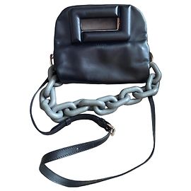 Lancel Borsa in pelle nera Lance Cocoon con dettaglio in catena