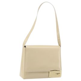 GUCCI Schultertasche aus lackiertem Leder Elfenbein Gold 001 3444 1812 Auth 170293