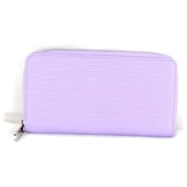 Louis Vuitton Zippy Wallet in Purple Epi Leather
