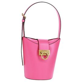 Borsa a Spalla Gancini in Pelle Rosa Oro Auth 171099M di Salvatore Ferragamo