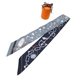 Foulard Hermès Twilly Seraphet