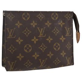 LOUIS VUITTON Poche Toilette Monogram 19 Pouch M47544 LV Auth gh1777