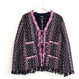 Chaqueta de punto azul marino y rosa Chanel Primavera 2021