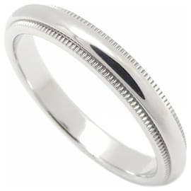 Tiffany Milgrain Bandring - Tiffany & Co