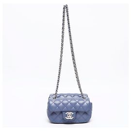 Borsa a Spalla Chanel Twin Classic Mini Matelassé in Pelle di Agnello