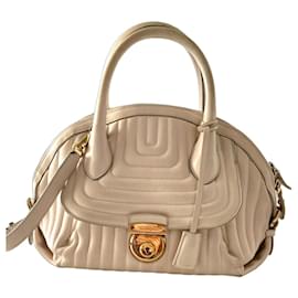 Borsa Gancini di Salvatore Ferragamo