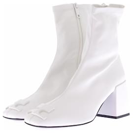Courreges Botines blancas de cuero "Reedición"