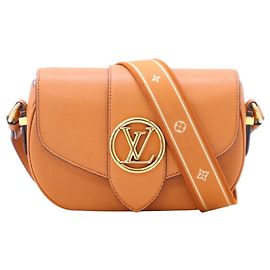 Borsa a Spalla Pont Neuf Soft MM in Pelle di Vitello Louis Vuitton