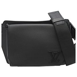 Borsa a vita Louis Vuitton LV Aerogramme Take-Off M57081
