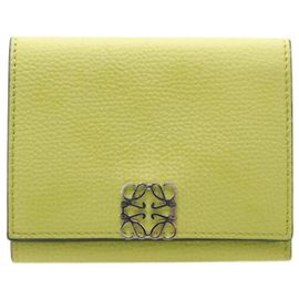 Billetera Compacta de Cuero Anagram Loewe