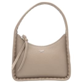 Borsa Fendi Selleria Fendessence